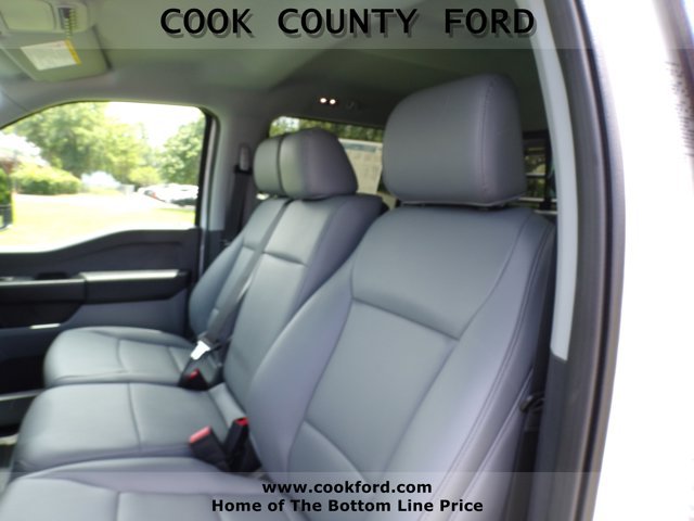 New 2026 Oxford White Ford F-350® XL image 17