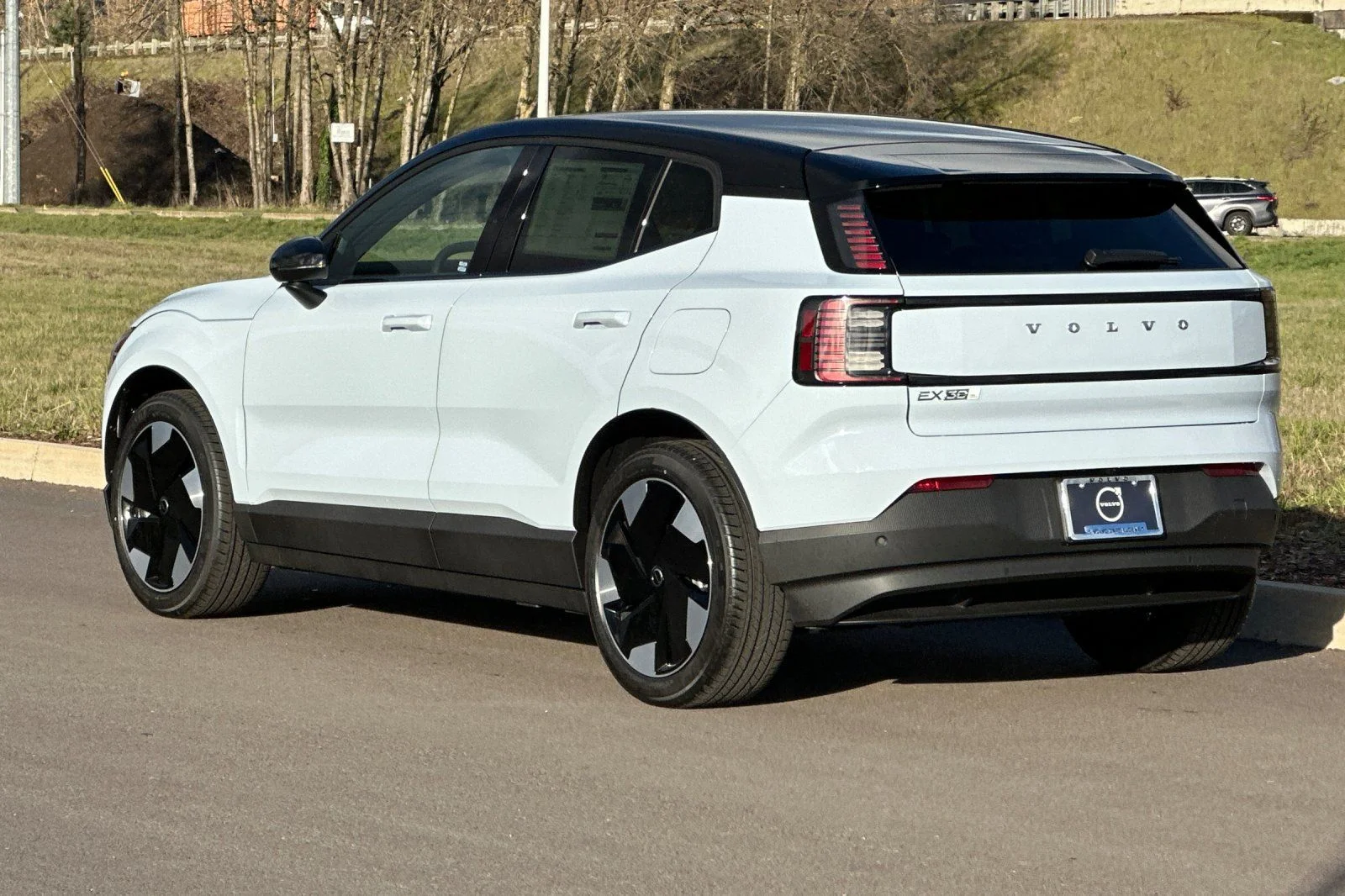 New 2026 Cloud Blue Volvo Plus image 5