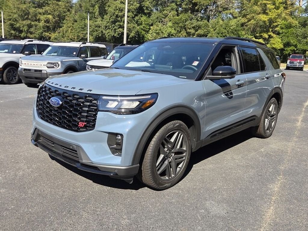 New 2026 Vapor Blue Metallic Ford ST image 3