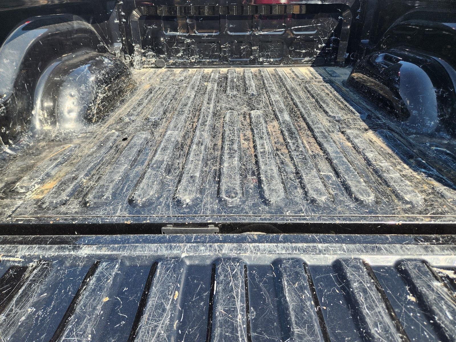 Used 2016 Brilliant Black Crystal Pearlcoat Ram Tradesman Power Wagon image 33