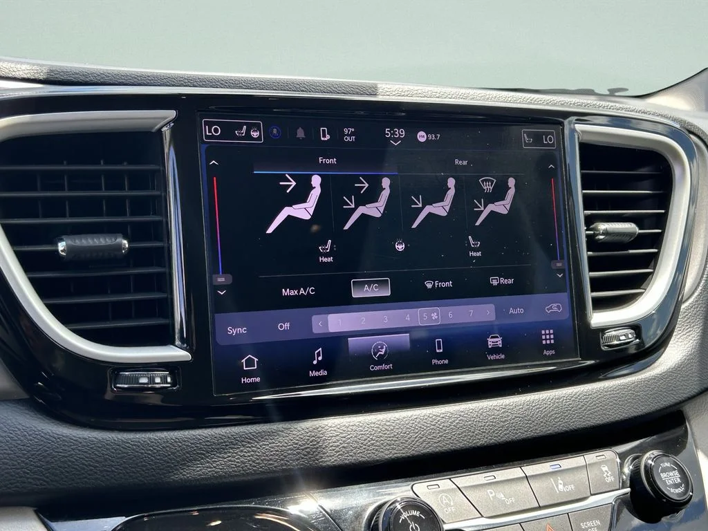 Used 2021 White Chrysler Touring L image 28