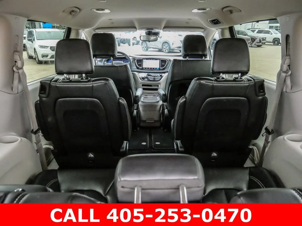 Used 2023 Gray Chrysler Touring L image 13