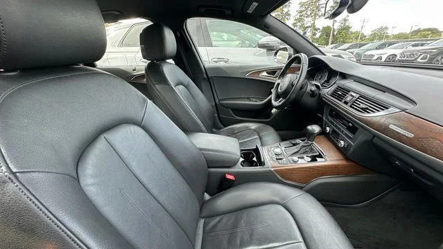 Used 2015 Phantom Black Pearl Effect Audi 3.0T Premium Plus image 6