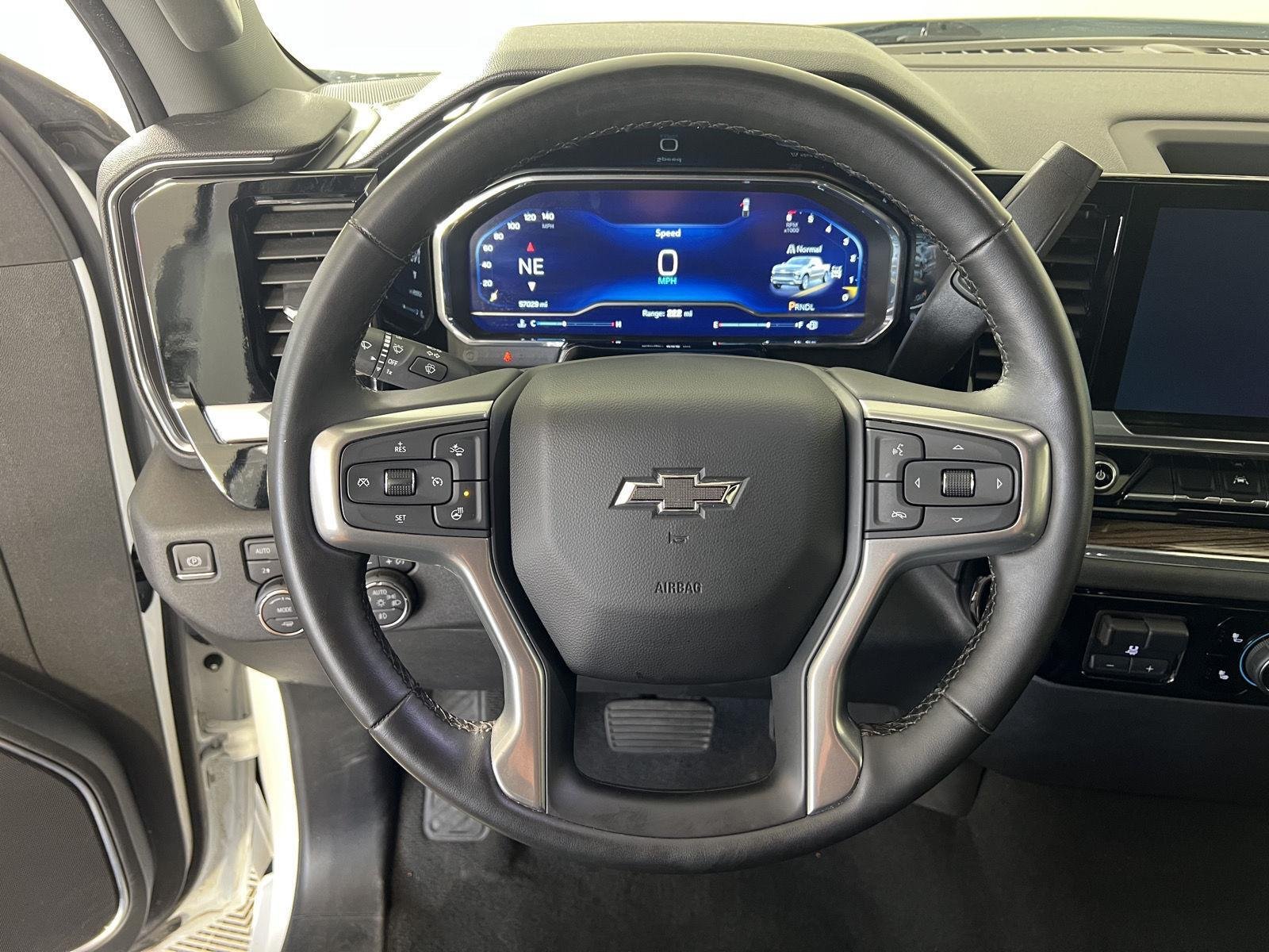 Used 2023 Summit White Chevrolet RST image 9