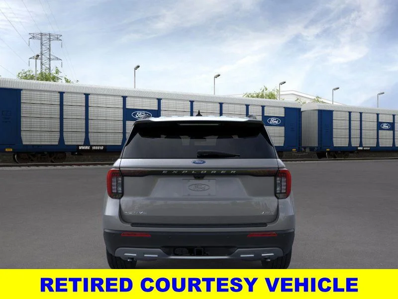 New 2026 Carbonized Gray Metallic Ford Active image 2