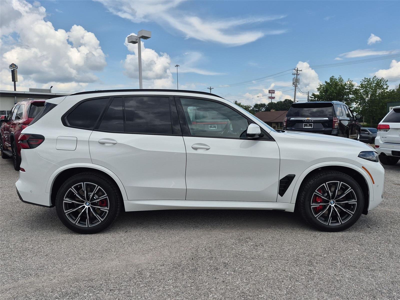 New 2026 Alpine White BMW xDrive50e image 6