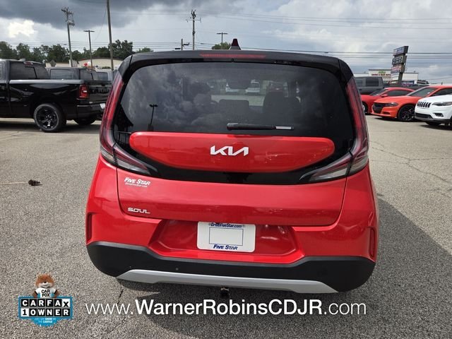 Used 2025 Red Kia LX image 12