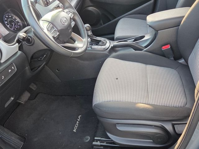 Used 2019 Silver Hyundai SEL image 4