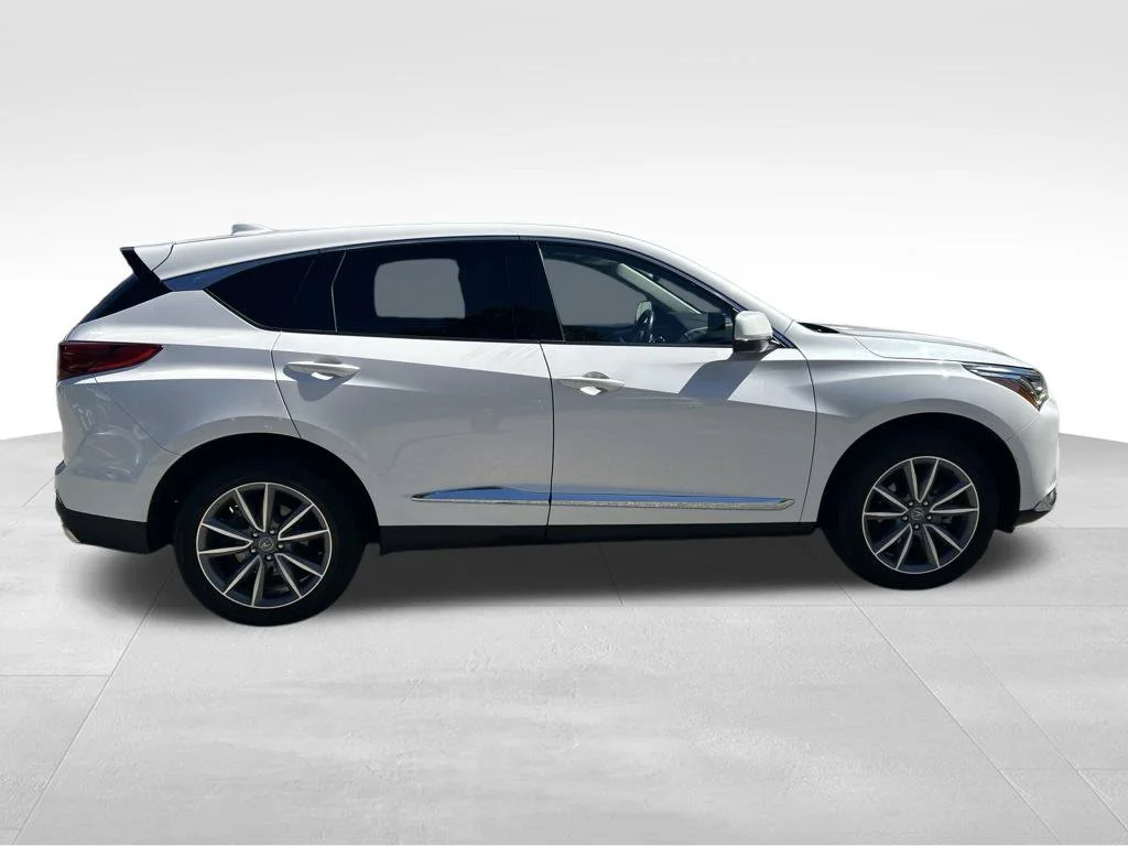 Used 2023 White Acura Technology Package image 7