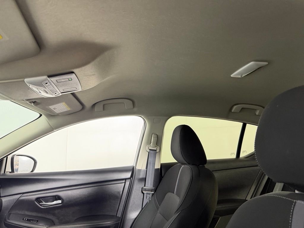 Certified Used 2025 White Nissan SV image 23