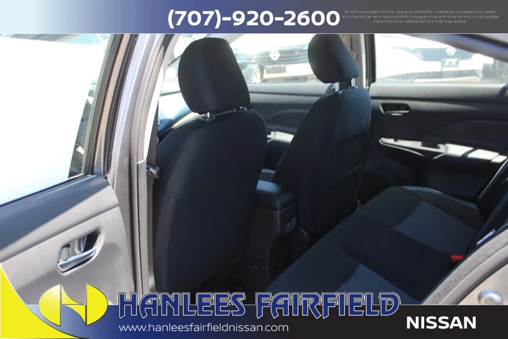 2025 Nissan Versa Sedan SV - Photo 14