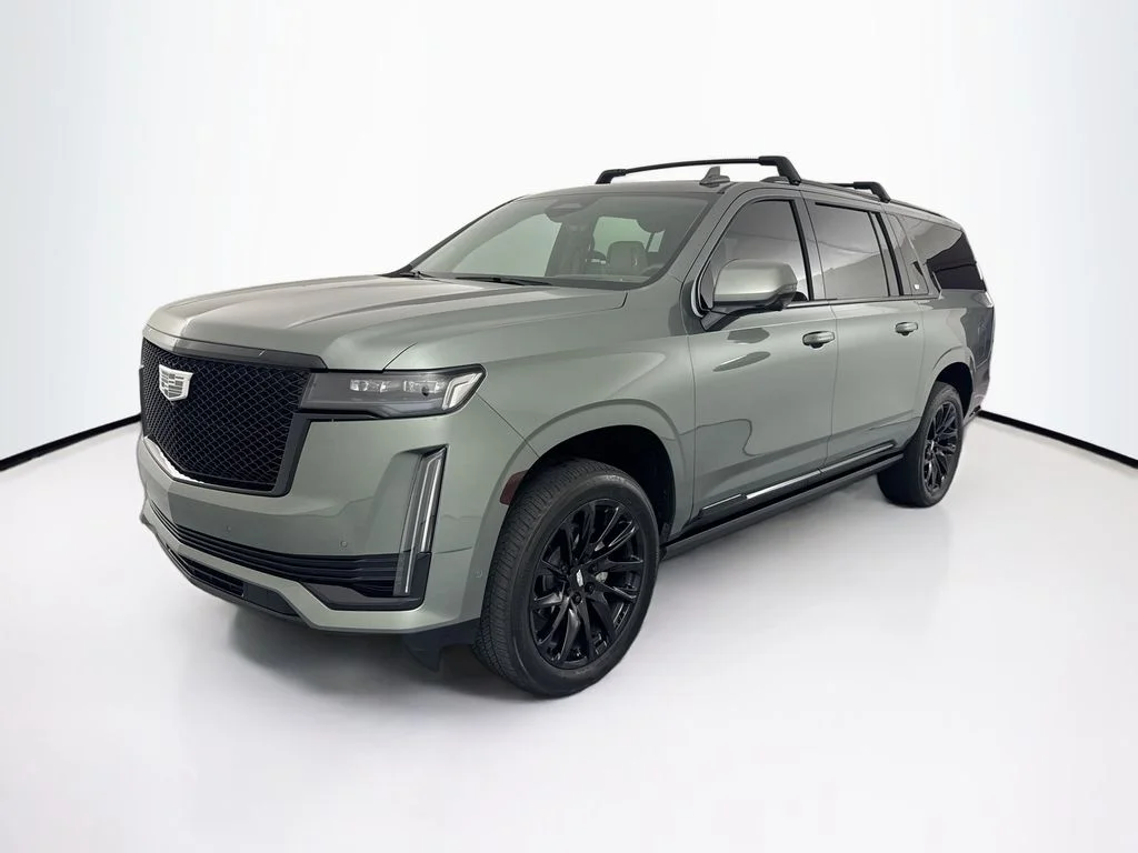 2024 Cadillac Escalade ESV 4WD Sport Platinum's photo