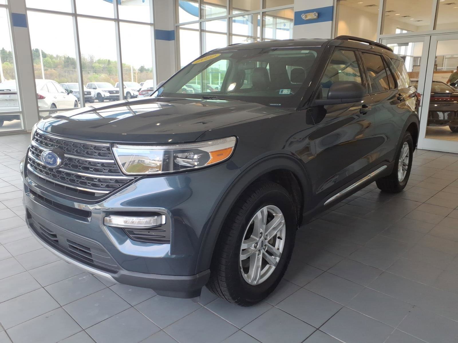 2022 Ford Explorer XLT - Photo 8