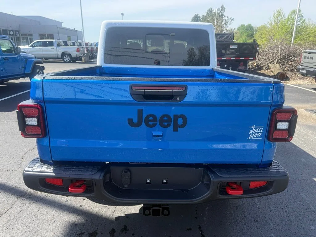 New 2026 Hydro Blue Pearl-Coat Exterior Paint Jeep Rubicon image 3
