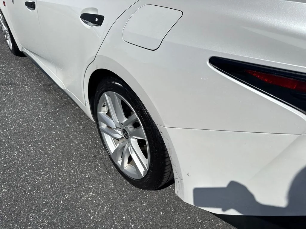 Used 2021 White Lexus 300 image 9