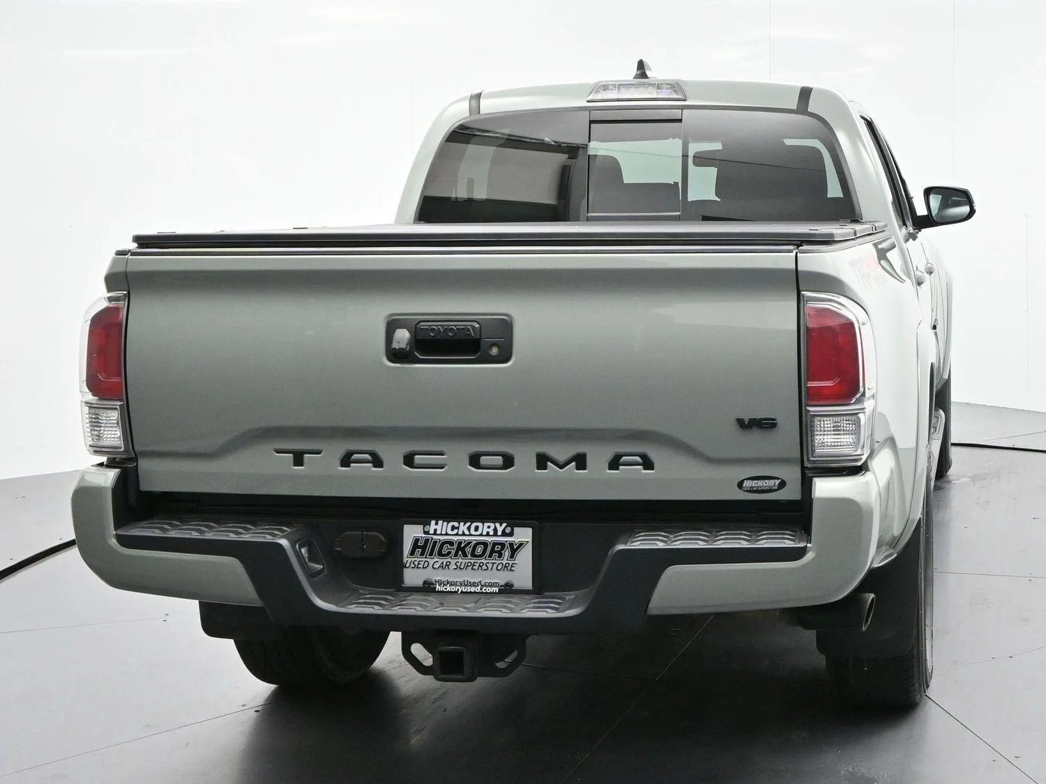 Used 2023 Gray Toyota SR image 6