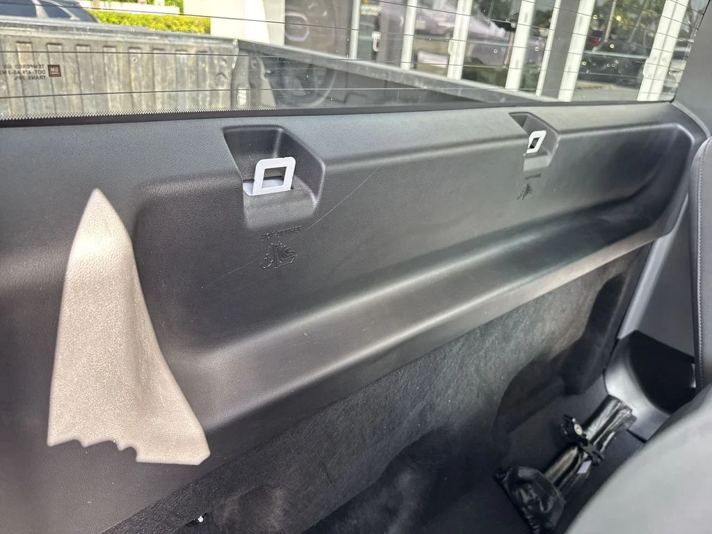 Used 2025 Summit White GMC Pro image 43