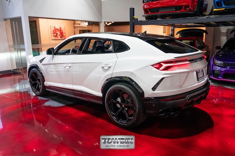 2019 Lamborghini Urus Base - Photo 6