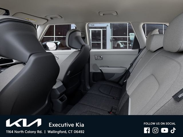 New 2027 Pale Gray Kia S image 18