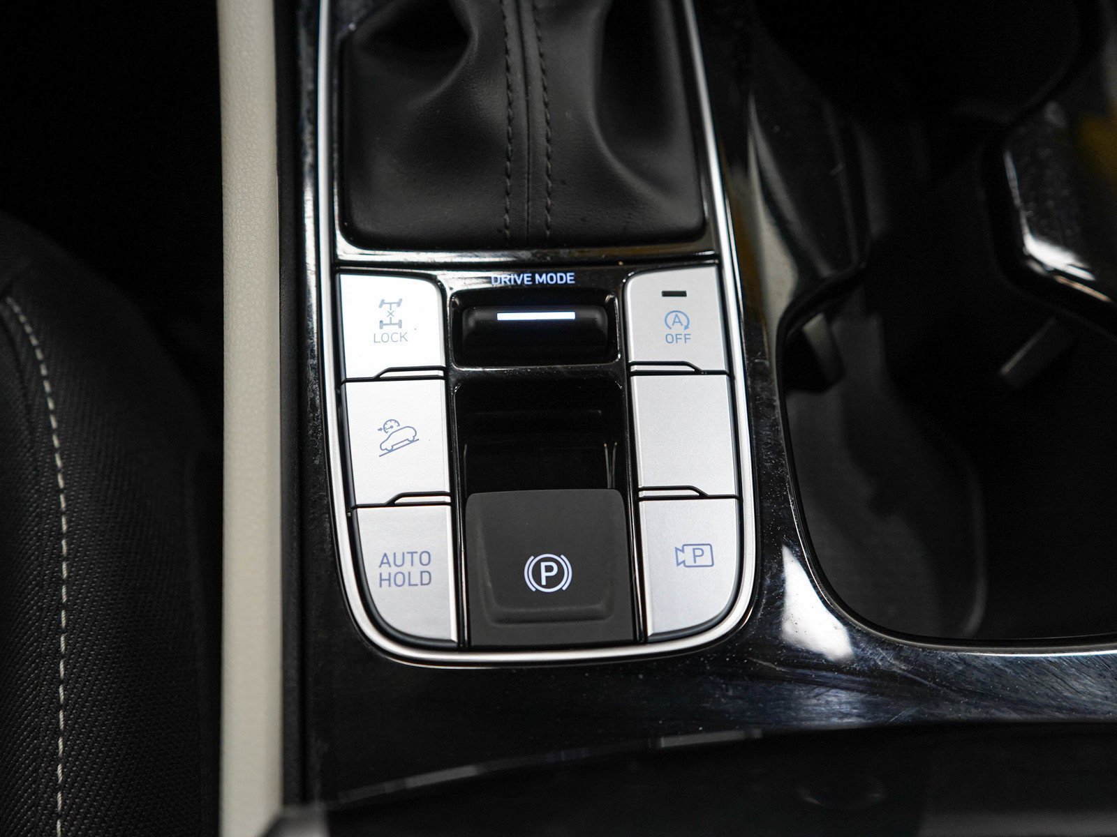 2024 Hyundai Tucson SE - Photo 23