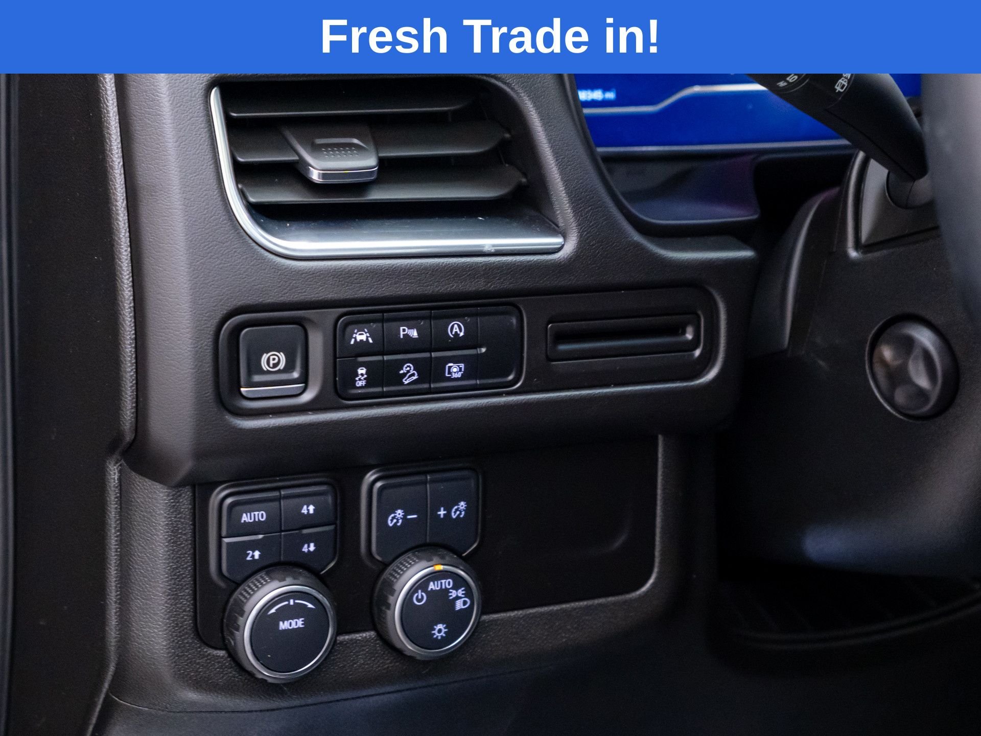 Used 2024 Gray Chevrolet Z71 image 20