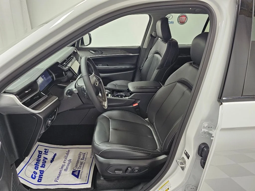 2023 Jeep Grand Cherokee 4xe - Photo 9