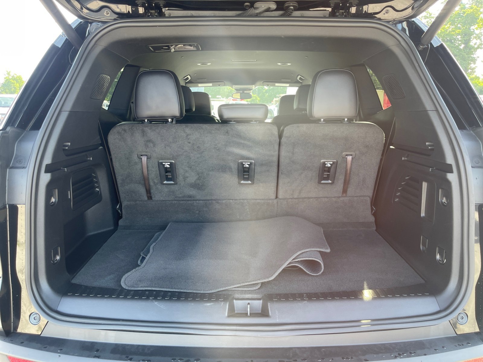 2024 GMC Acadia Elevation - Photo 17
