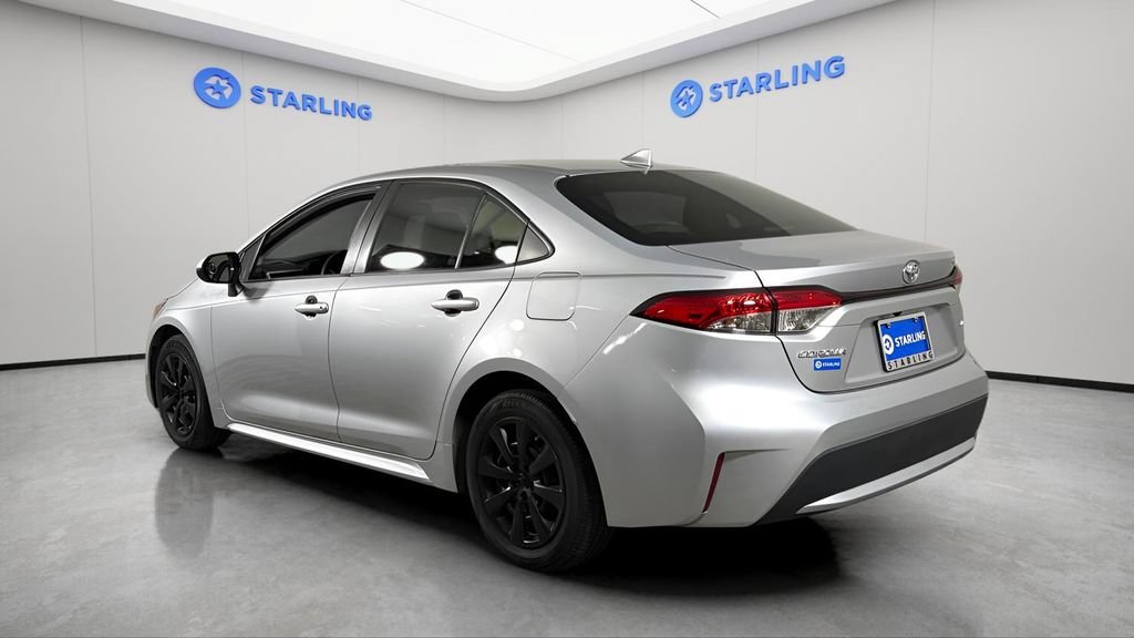Used 2020 Silver Toyota LE image 5