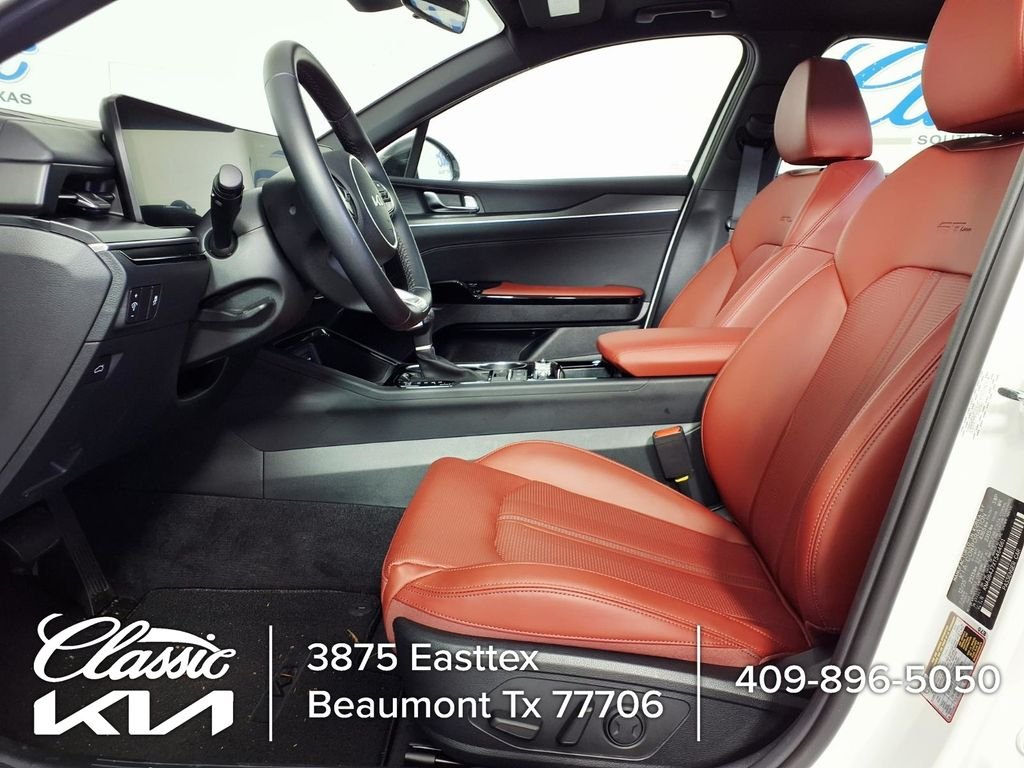 Used 2026 White Kia GT-Line image 8