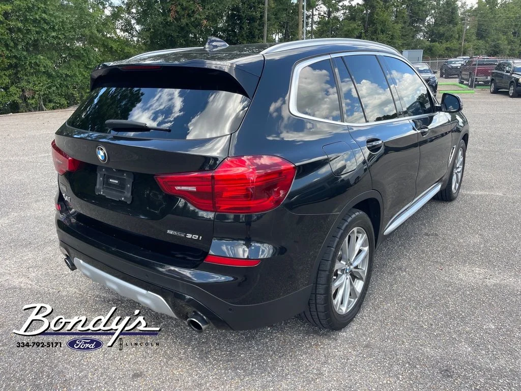 Used 2019 Black BMW sDrive30i image 15