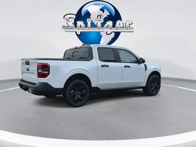 New 2026 Space White Metallic Ford XLT image 10