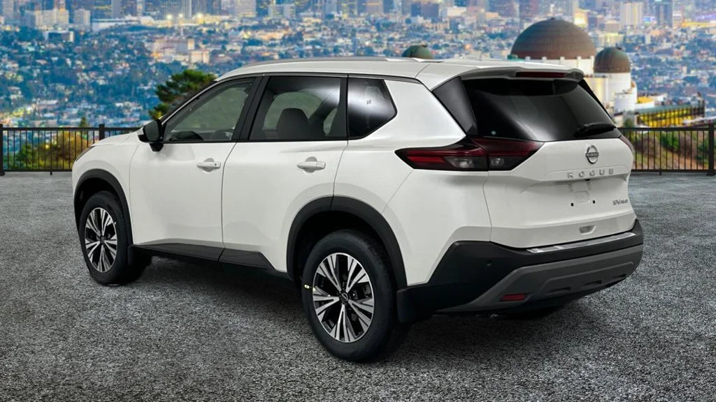 Used 2023 White Nissan SV image 7