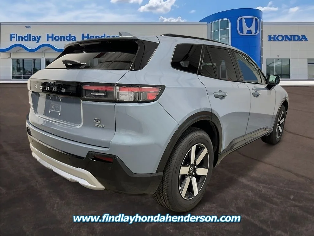 New 2026 Sonic Gray Pearl Honda Touring image 5