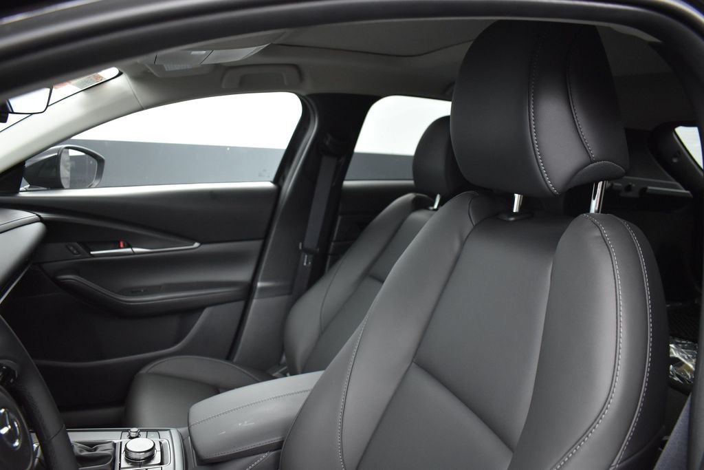New 2026 Jet Black Mica Mazda 2.5 S Preferred AWD image 9