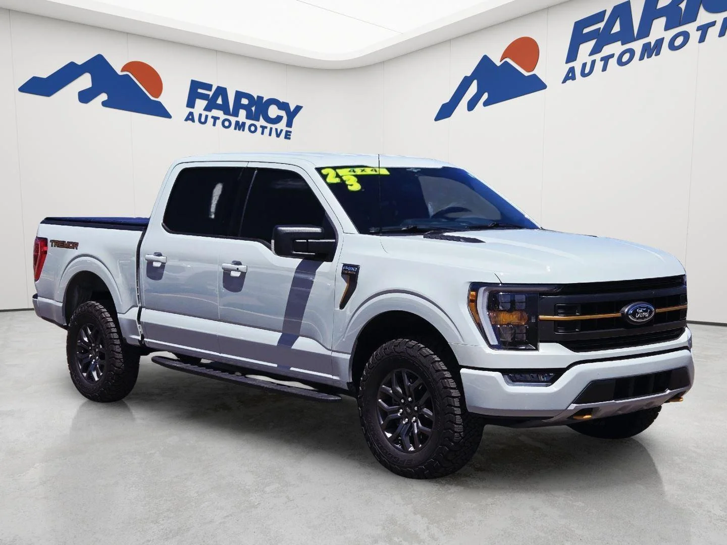 Used 2023 Avalanche Gray Ford Tremor image 3
