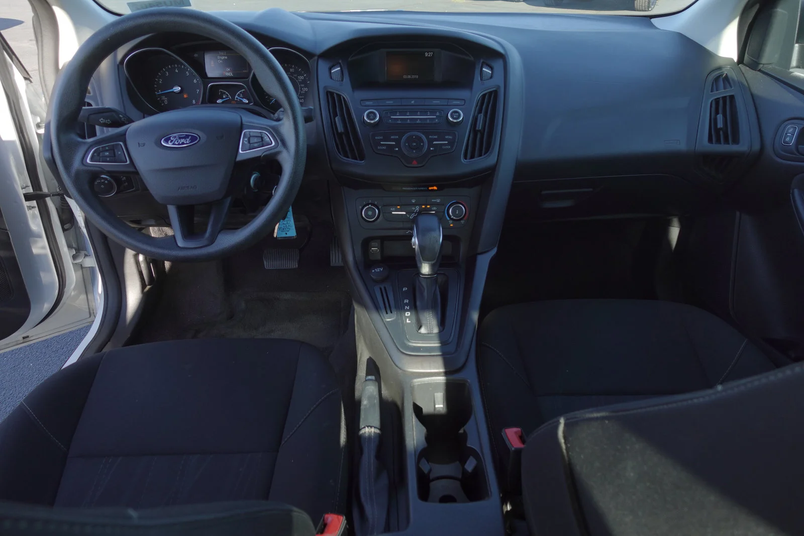 Used 2018 Oxford White Ford S image 10