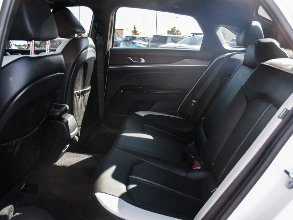 Used 2025 Snow White Pearl Kia GT-Line image 24