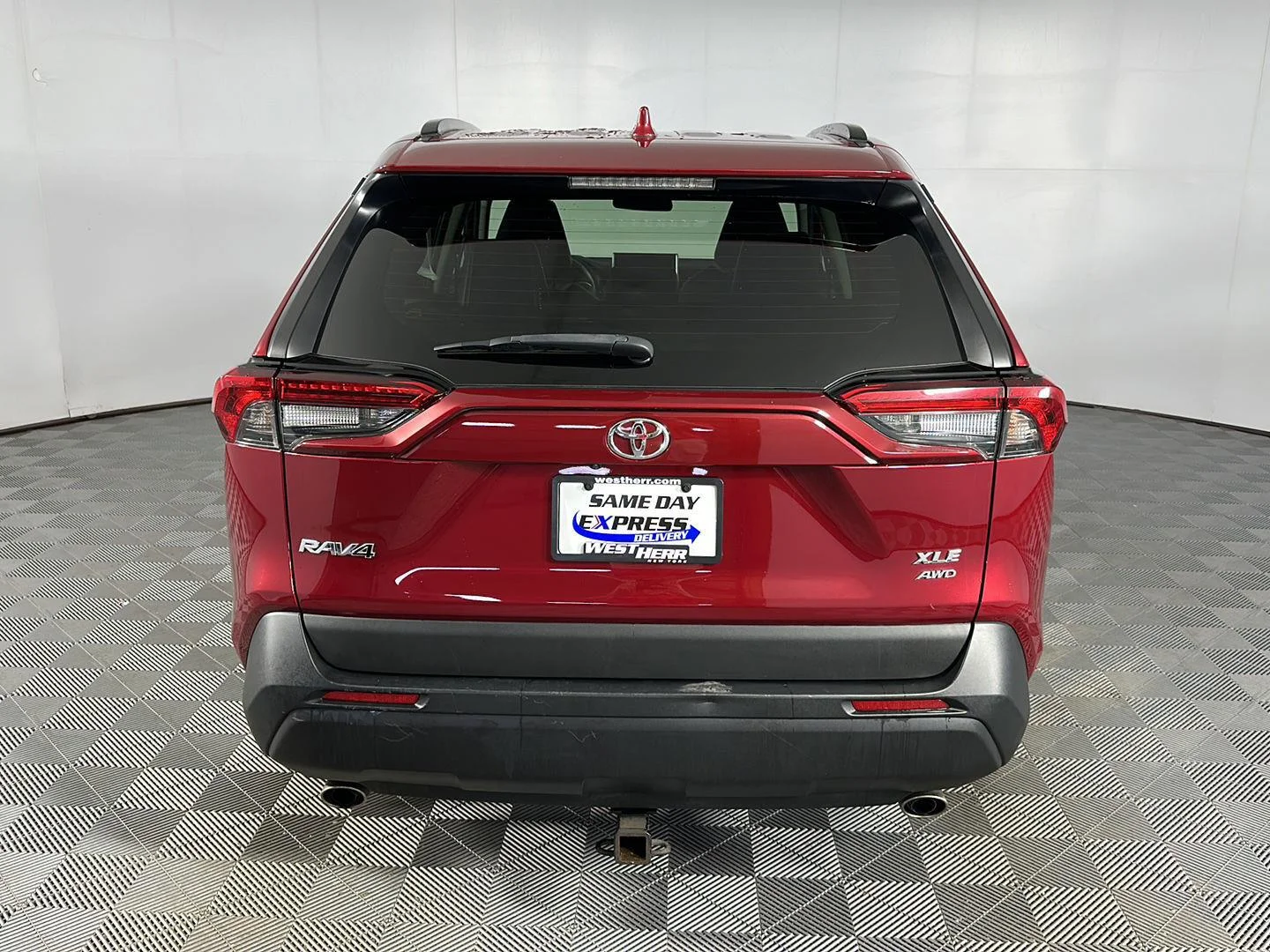Used 2024 Ruby Flare Pearl Toyota XLE Premium image 23