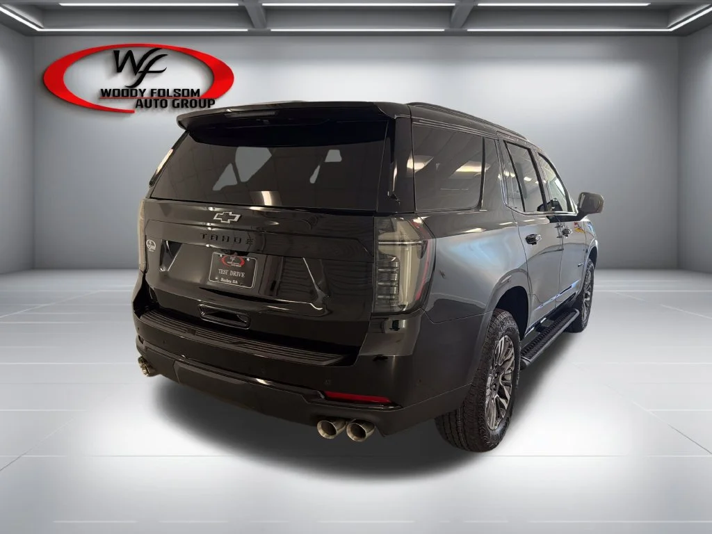 New 2027 Black Chevrolet Z71 image 6