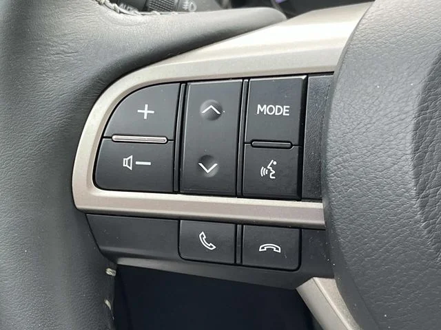 Used 2019 Silver Lexus 350 image 36