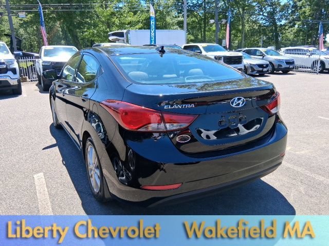 Used 2016  Hyundai SE image 12
