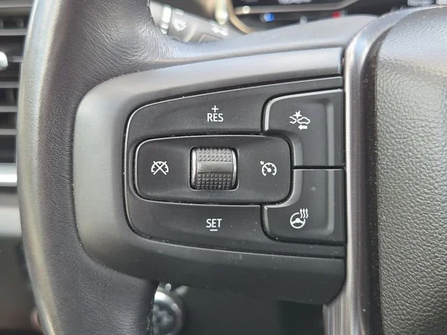 Used 2025 Onyx Black GMC Denali Ultimate image 23