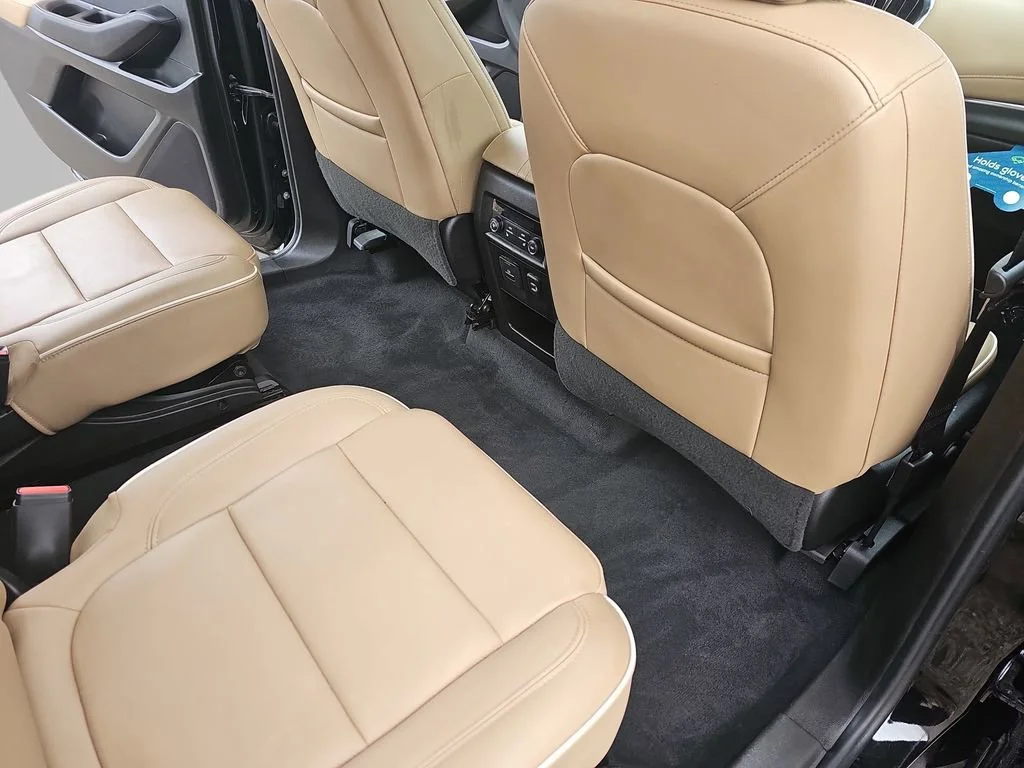 Used 2023 Mosaic Black Metallic Chevrolet Premier image 14