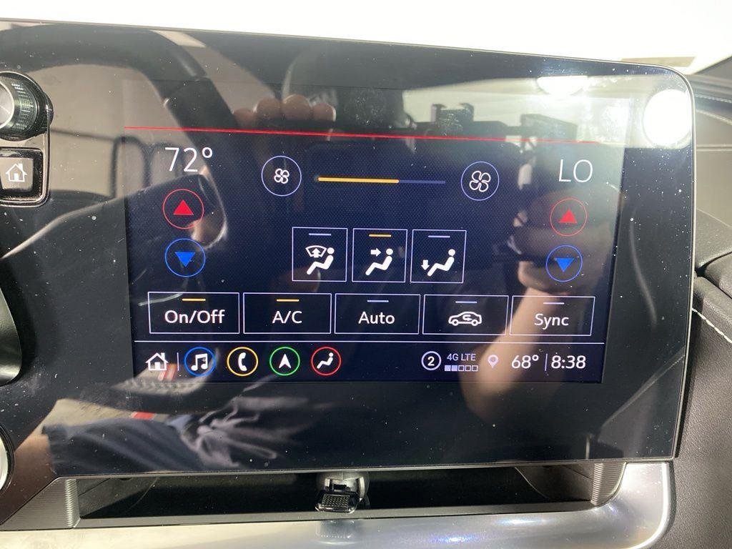Used 2023 Mist Chevrolet Stingray image 19
