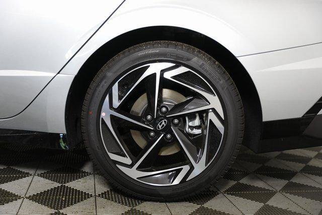 New 2026 Silver Hyundai SEL Sport image 59