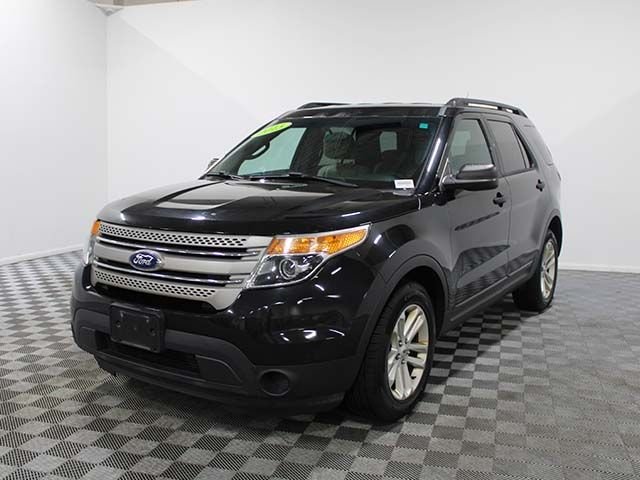 Used 2015 Ford Explorer Base with VIN 1FM5K7B85FGC35954 for sale in North Olmsted, OH
