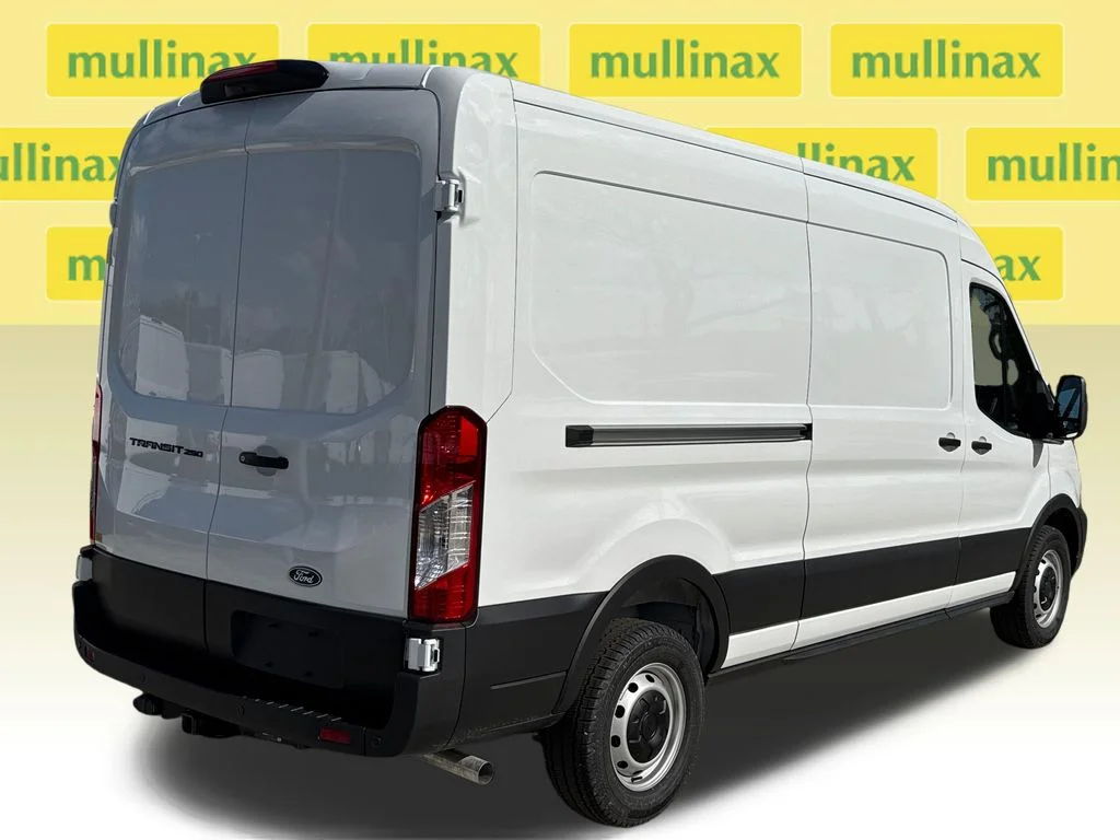 New 2026 White Ford Base image 5