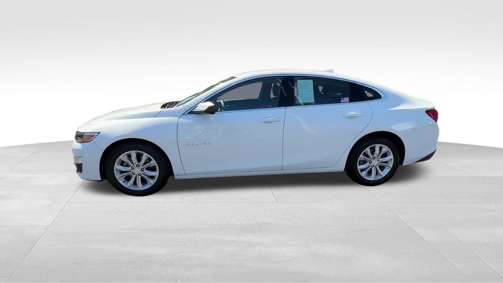 Used 2024 White Chevrolet LT image 3