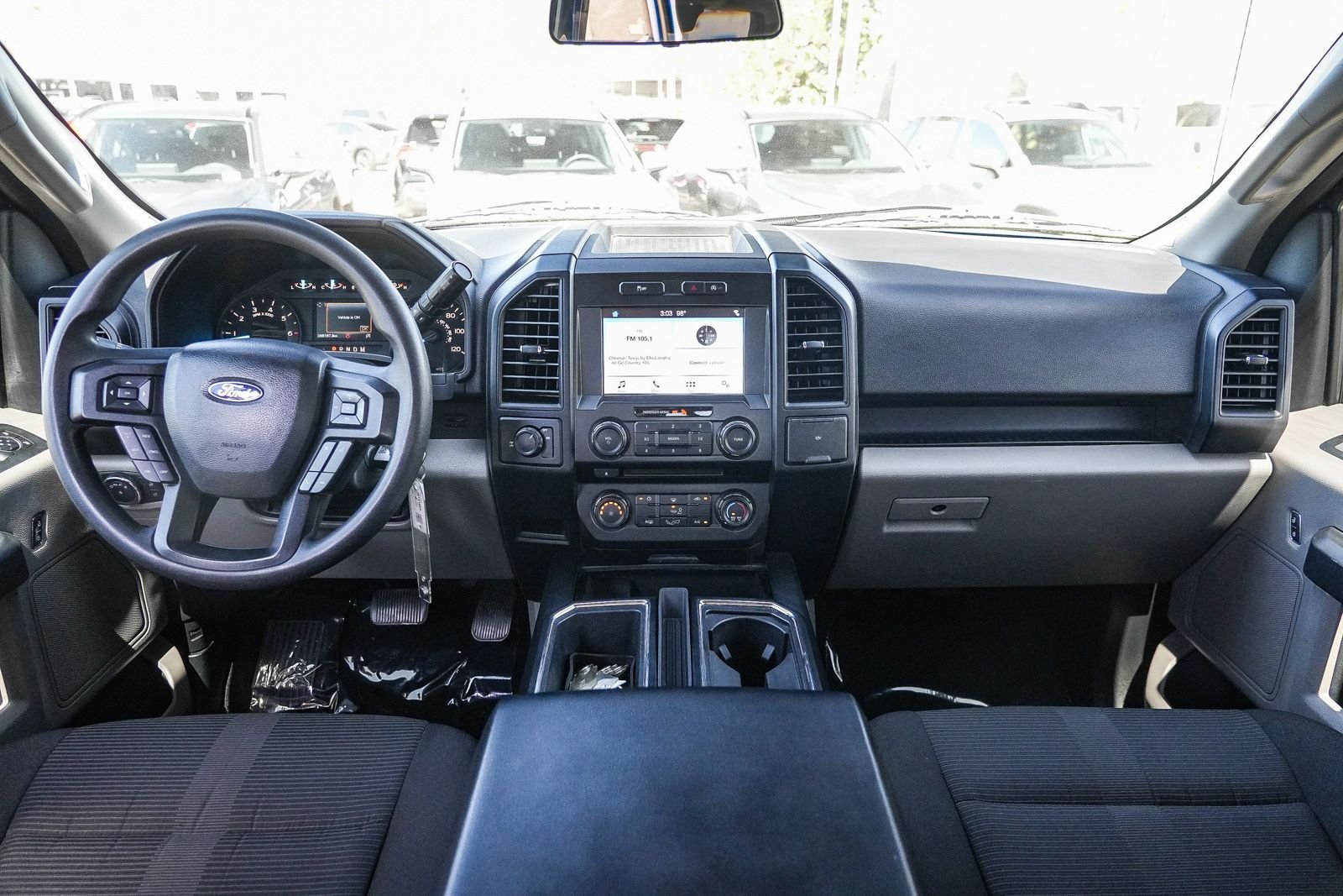 Used 2018 Blue Ford XL image 12