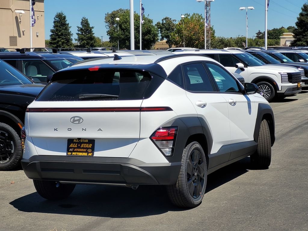 New 2026 White Hyundai SEL Sport image 3
